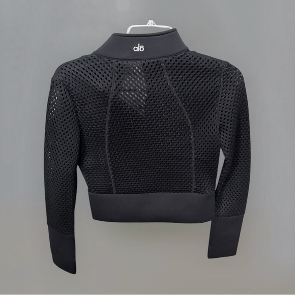 Alo Yoga
Shell After Yoga Cropped Jacket - Picture 5 of 5